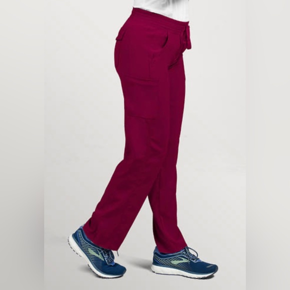 Women’s scrubs, Willow Brook Bella Pull On Cargo Pant, red wine color. Size S - Picture 4 of 6